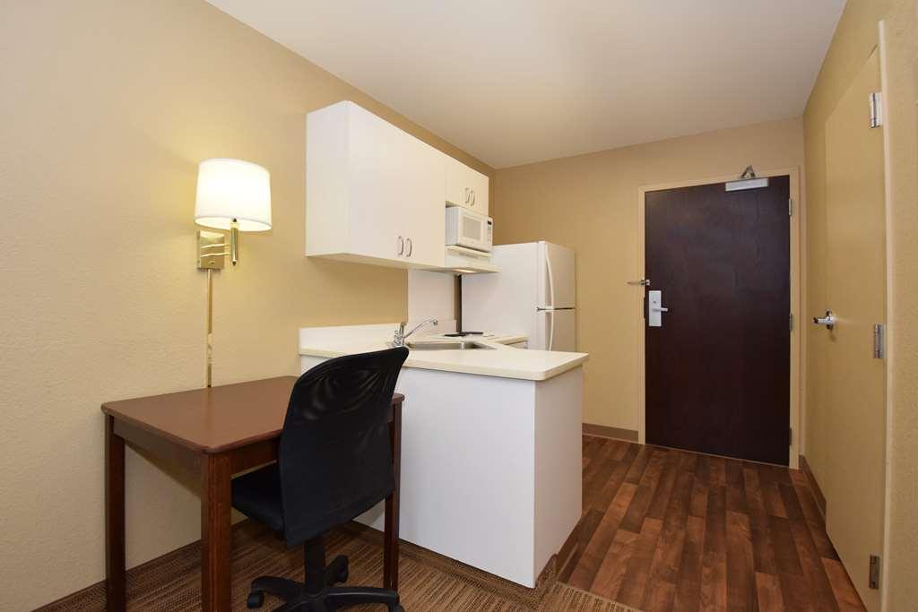 Extended Stay America Suites - Oklahoma City - Airport Δωμάτιο φωτογραφία